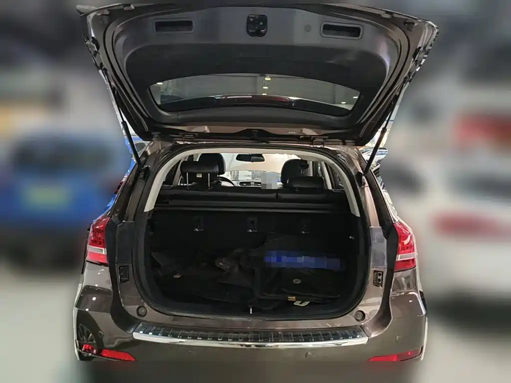 Photo 5 - Haval H2
