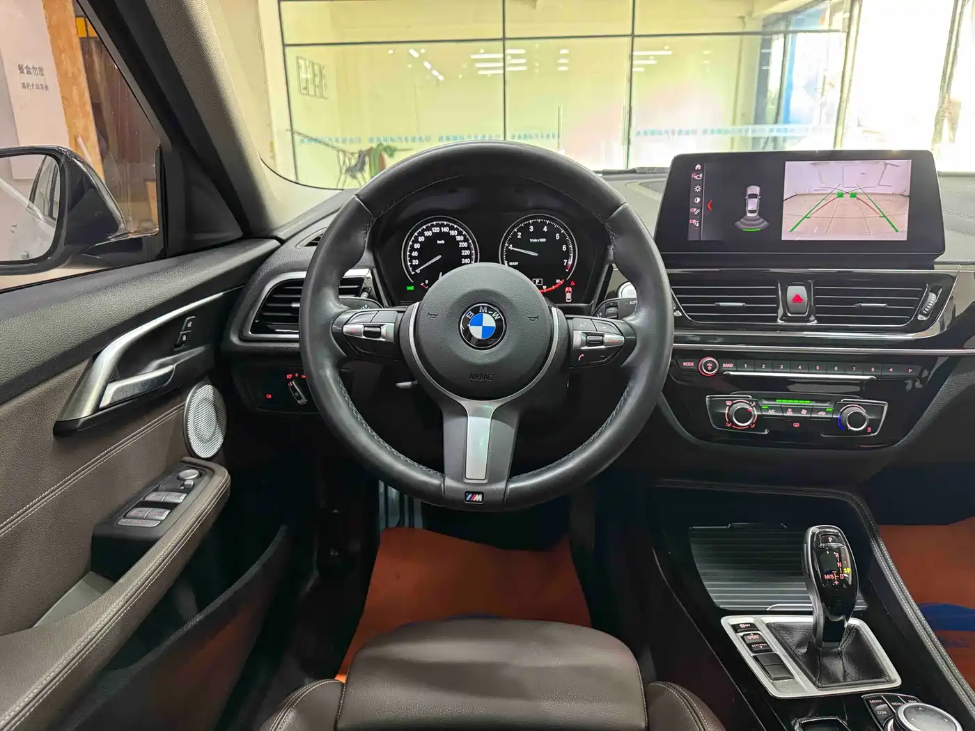 BMW 1 Series 2021 Facelift 120i M Sport Shadow Edition фото 16