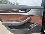 Фото 7 - Audi A8