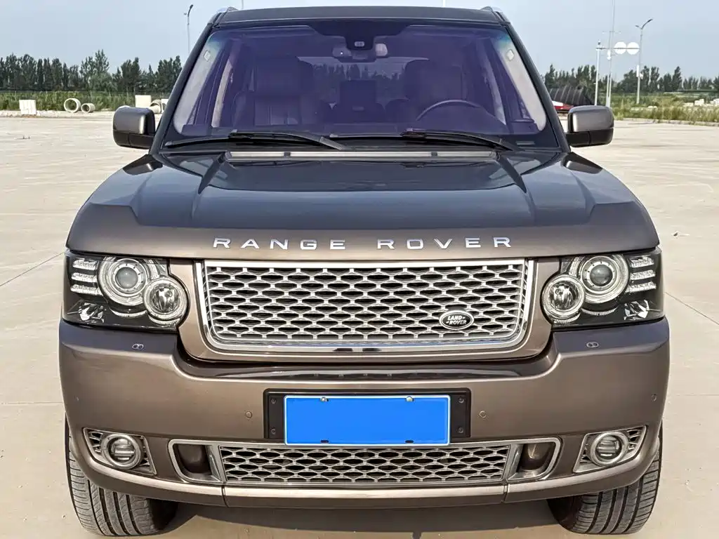 صورة 1 - Land Rover Range Rover