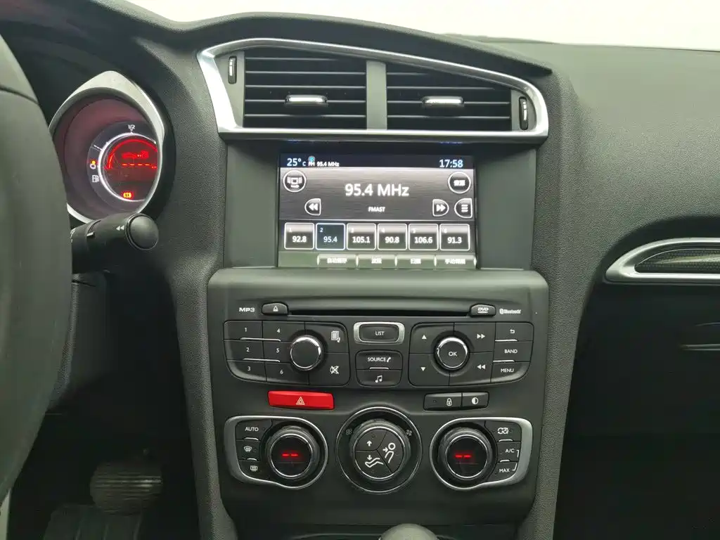 Citroën C4L 2014 2014 1.8L Smart Drive Automatic Sport