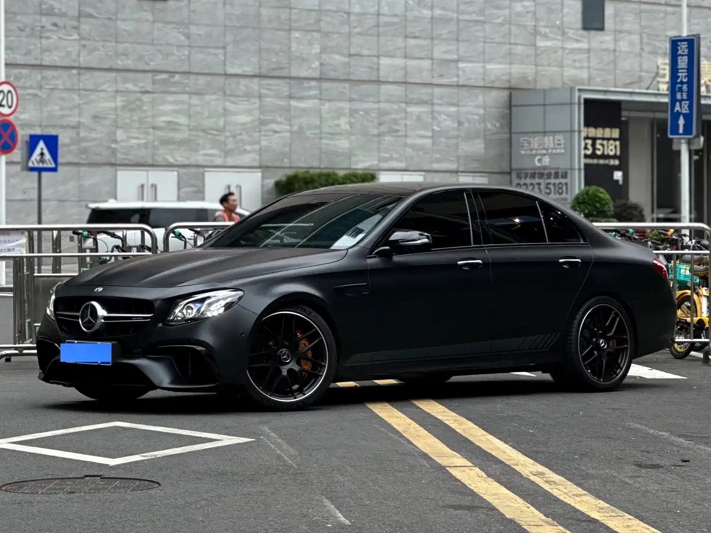 Mercedes-Benz E-Class AMG 2018 AMG E 63 S 4MATIC+ Special Edition