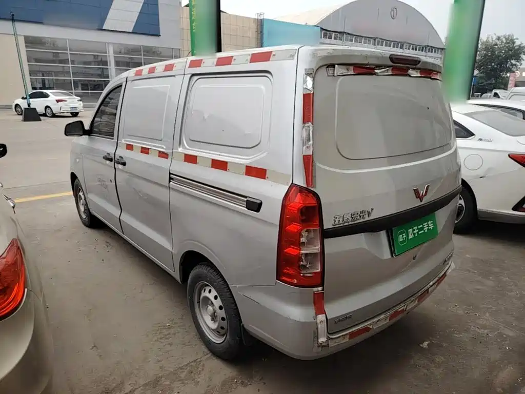 Photo 5 - Wuling Motors Wuling Hongguang V