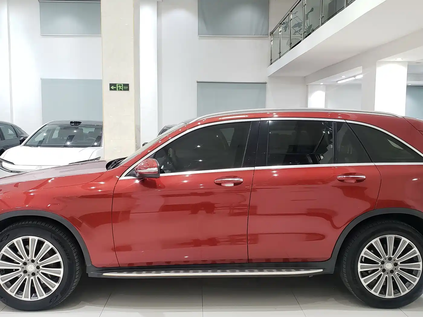 Фото 15 - Mercedes-Benz GLC
