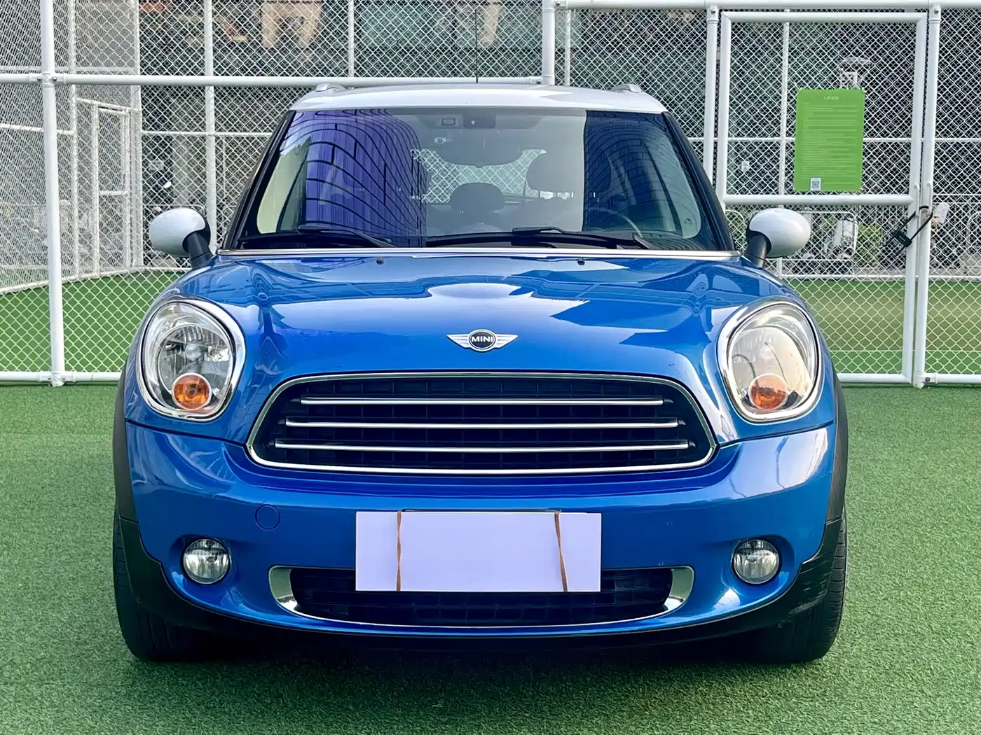 Фото 2 - MINI COUNTRYMAN