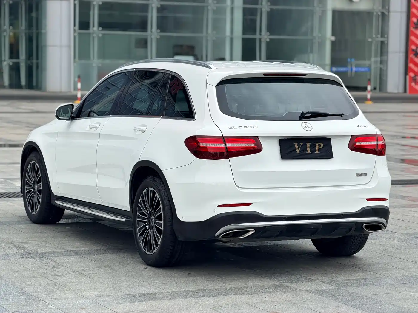 Mercedes-Benz GLC 2018 GLC 260 4MATIC Dynamic фото 10