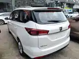 Фото 23 - Baojun 360