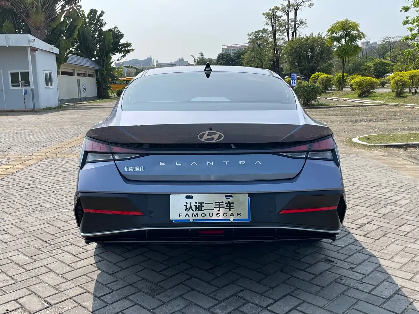 Hyundai Elantra 2023 1.5L CVT GLX Elite Edition фото 4