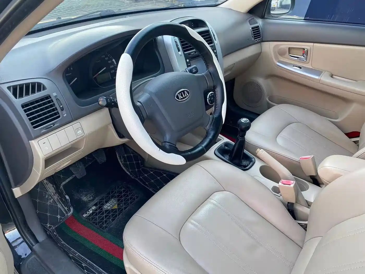Kia Cerato 2010 2010 1.6L MT GLS