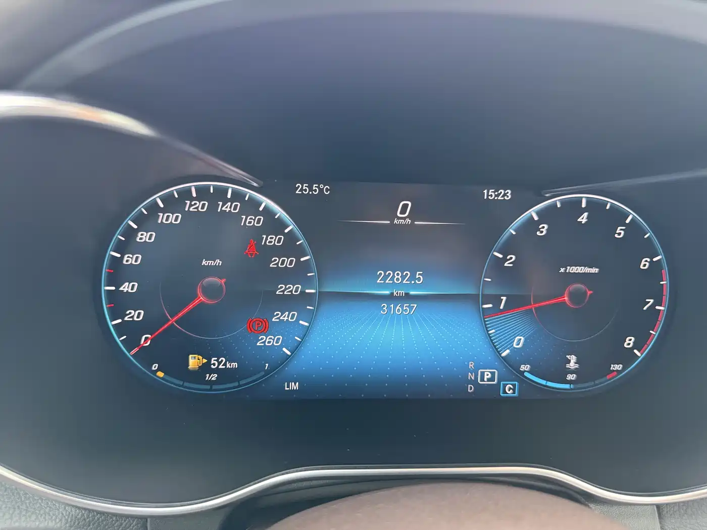 Mercedes-Benz GLC 2020 Facelift GLC 260 L 4MATIC Luxury фото 13