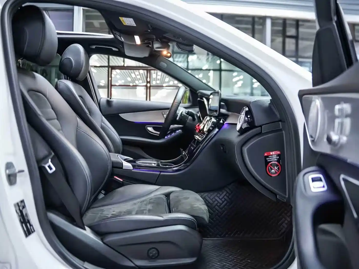 Mercedes-Benz C-Class 2021 C 260 Starry Exclusive Edition фото 9