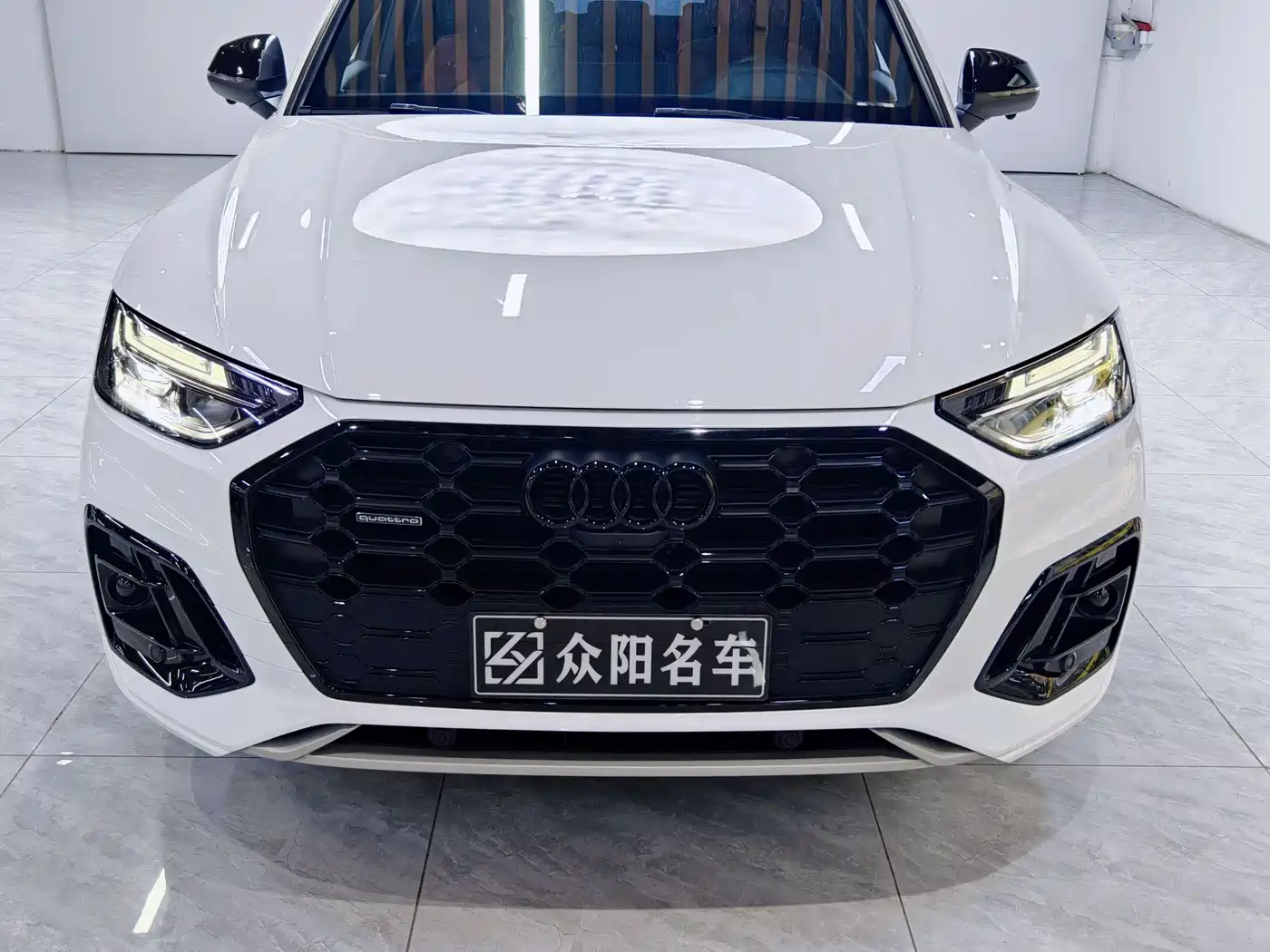 Audi Q5L 2022 40T Luxury Dynamic фото 5