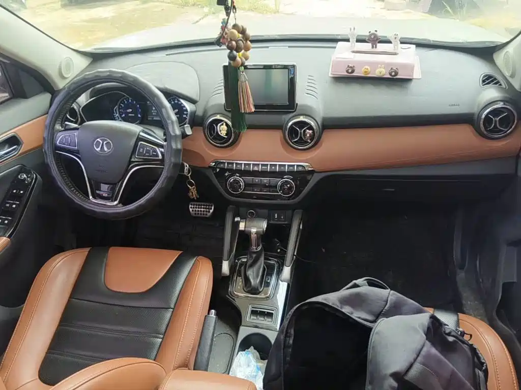 BAIC Senova X35 2017 2016 1.5L Automatic Luxury Edition