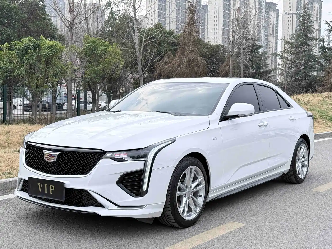 CADILLAC CT4