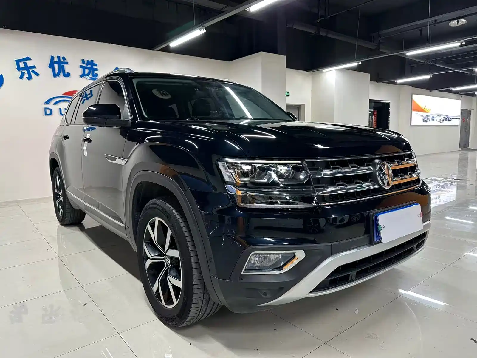 Фото 3 - Volkswagen Teramont