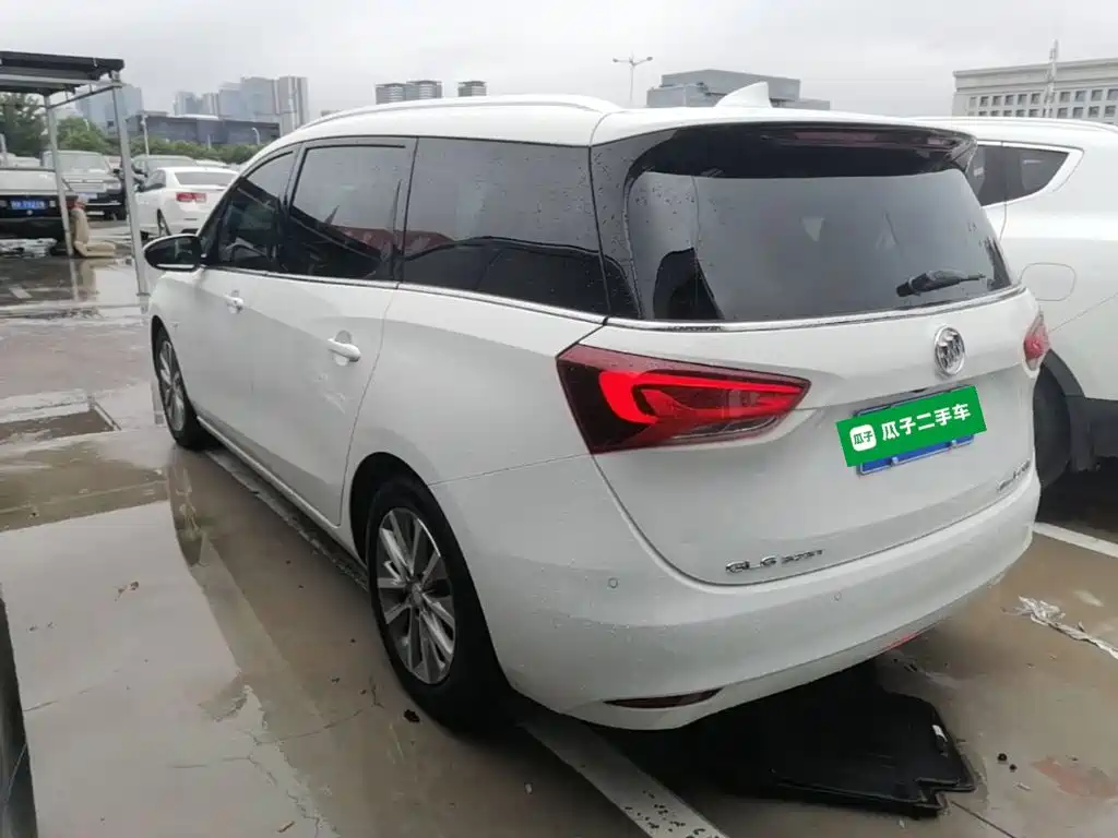 Buick GL6 2023 2021 323T Mild Hybrid Connected Luxury