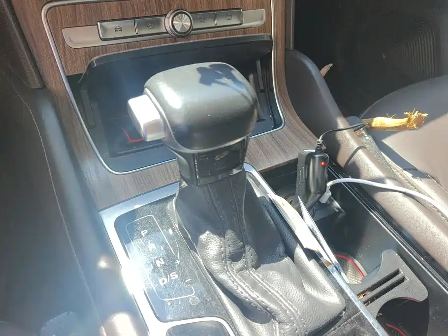 Photo 16 - Roewe RX8