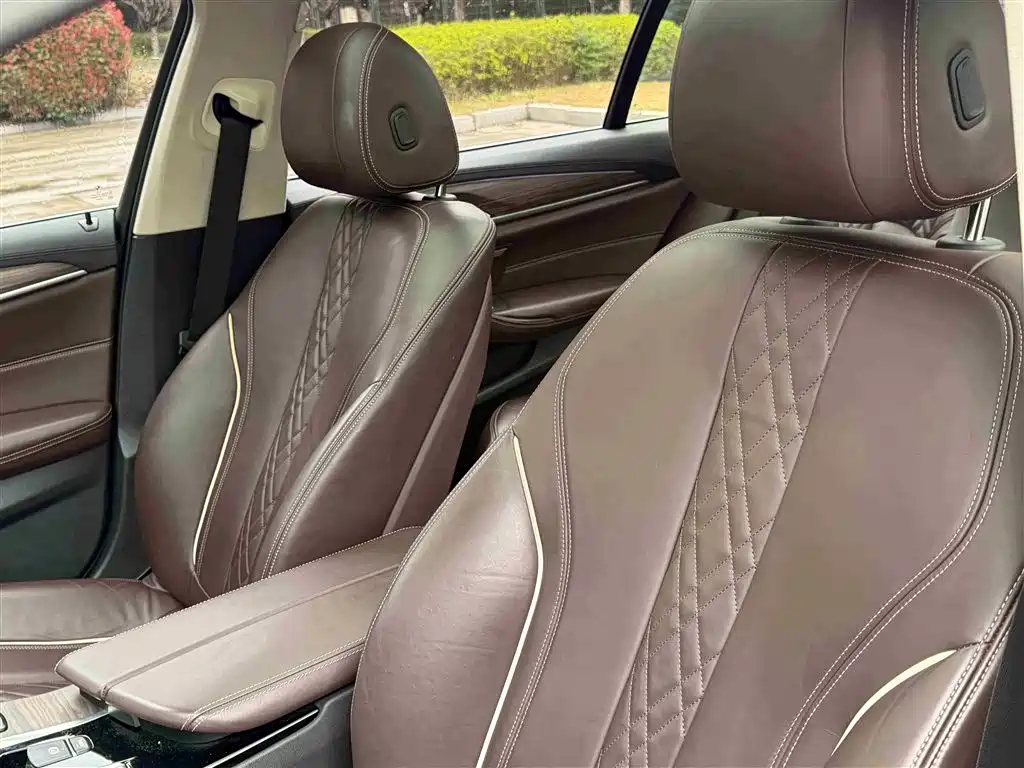 BMW 5 SERIES NEW ENERGY