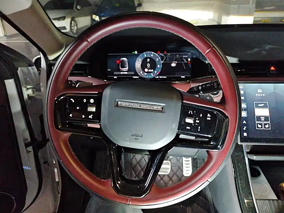 Land Rover Range Rover Evoque 2024 Range Rover Evoque L 249PS Light Master Edition фото 15