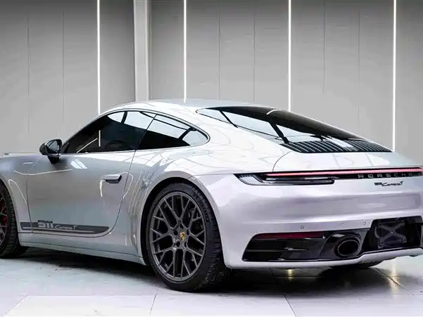 Фото 11 - Porsche 911