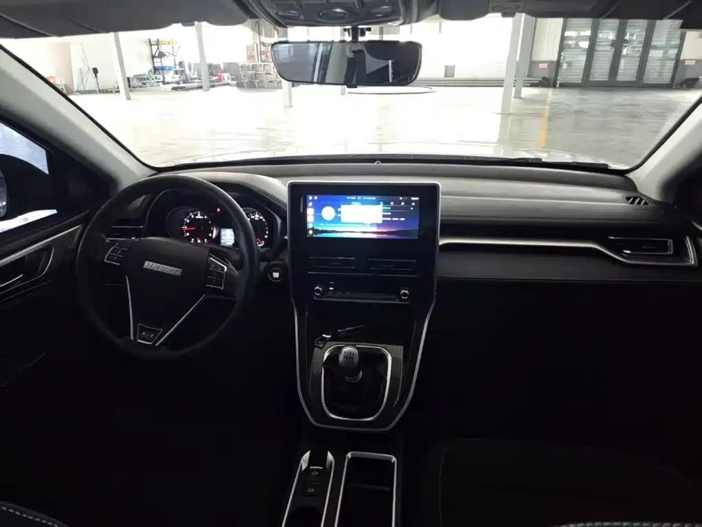 Haval M6 2023 2023 PLUS 1.5T Manual Elite Smart Connect