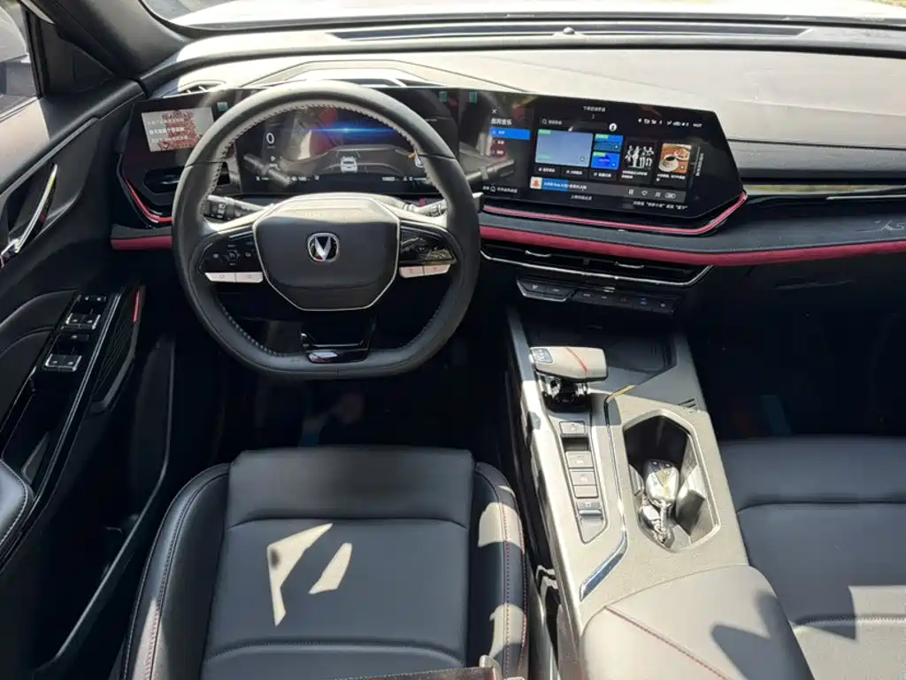 Changan X5 PLUS 2024 2024 1.5T DCT Pioneer Model