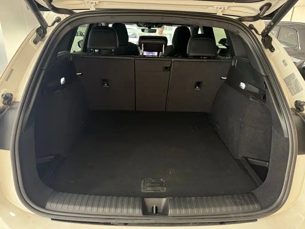 Audi Q6L e-tron 2025 2025 Model Pioneer Edition