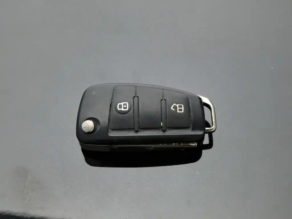 JAC Refine M5 2015 2013 2.0T Petrol Automatic Official Edition