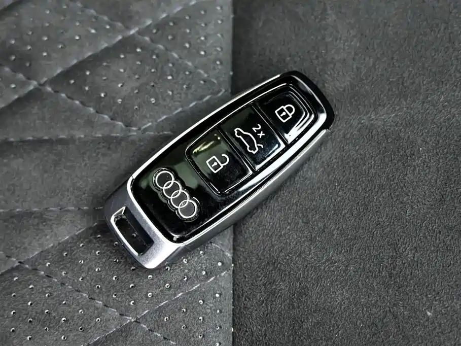 Audi A6L 2024 55 TFSI quattro Exclusive Dynamic фото 38