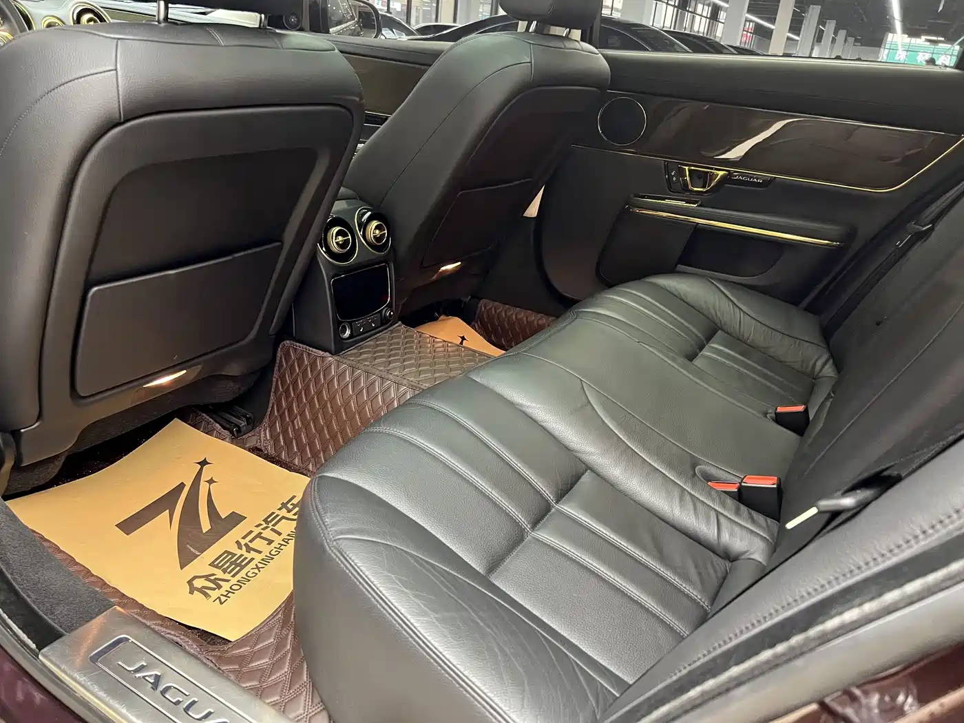 Jaguar XJ 2019 2018 XJL 3.0 SC 2WD Elegant Business Edition