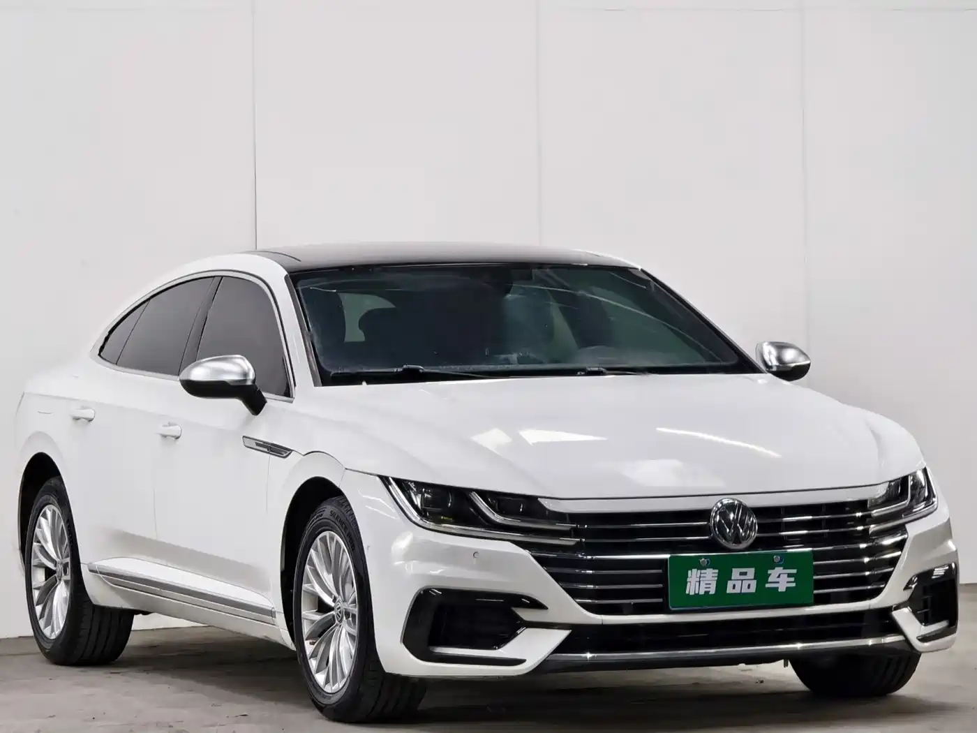 Volkswagen FAW-Volkswagen CC 2019 330TSI Charm Edition China VI фото 3