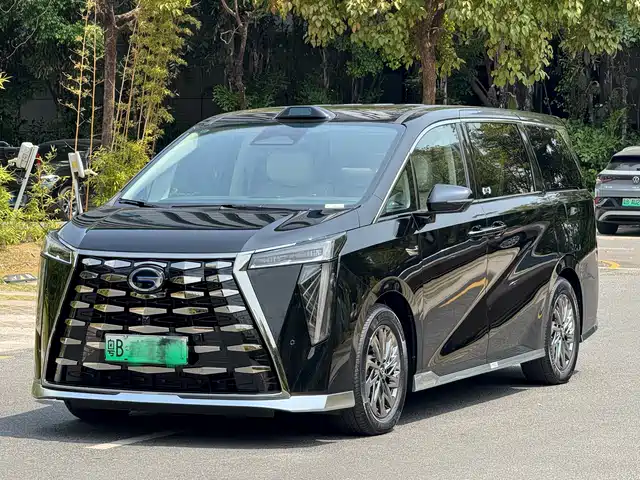 GAC TRUMPCHI YEARNING FOR M8