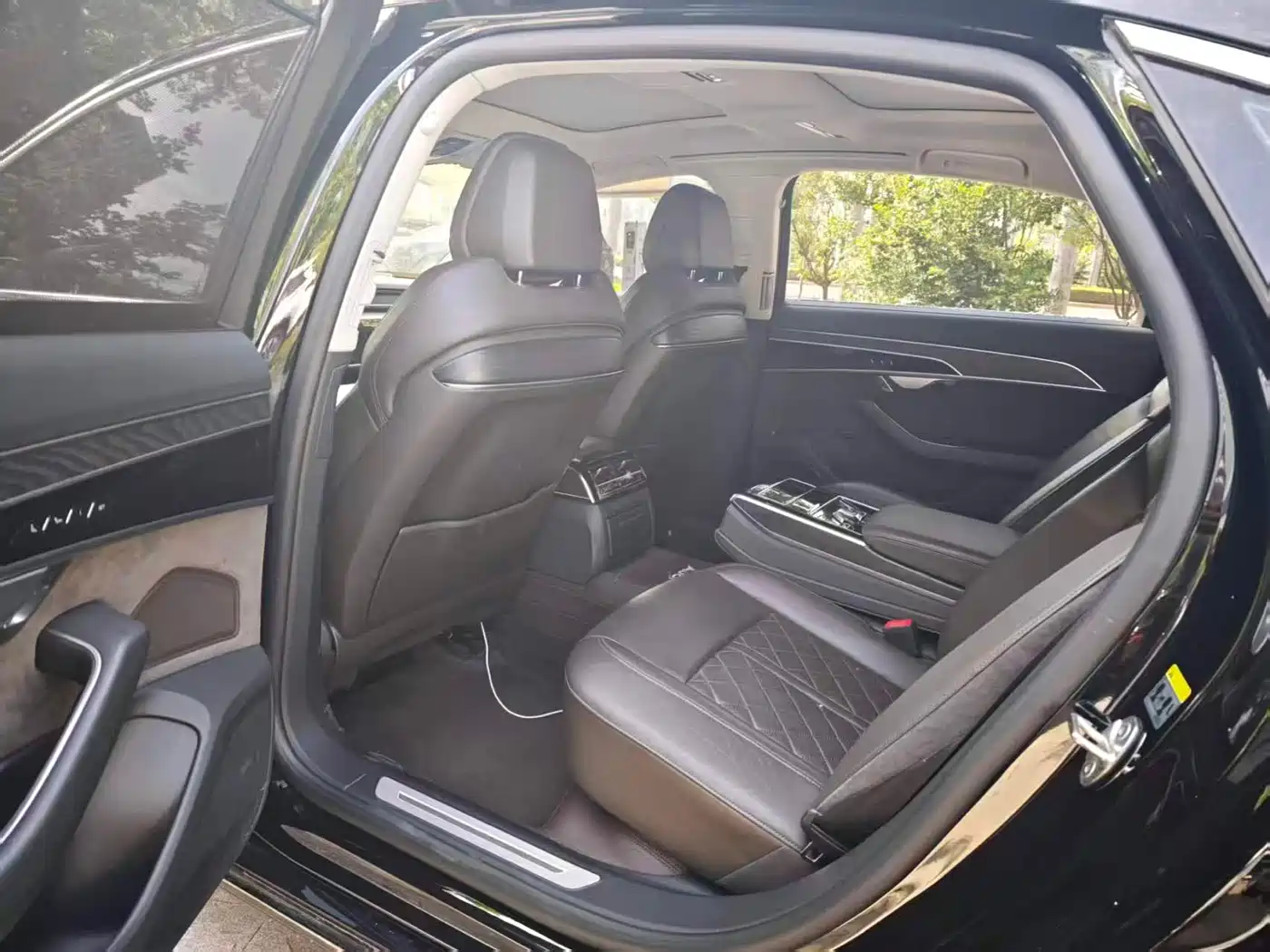 Audi A8 2021 A8L 50 TFSI quattro Comfort фото 6