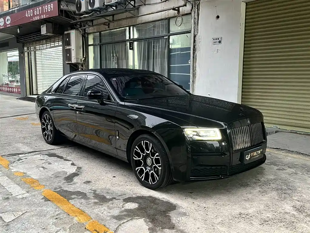 Rolls-Royce Ghost 2021 6.7T Standard Wheelbase фото 5