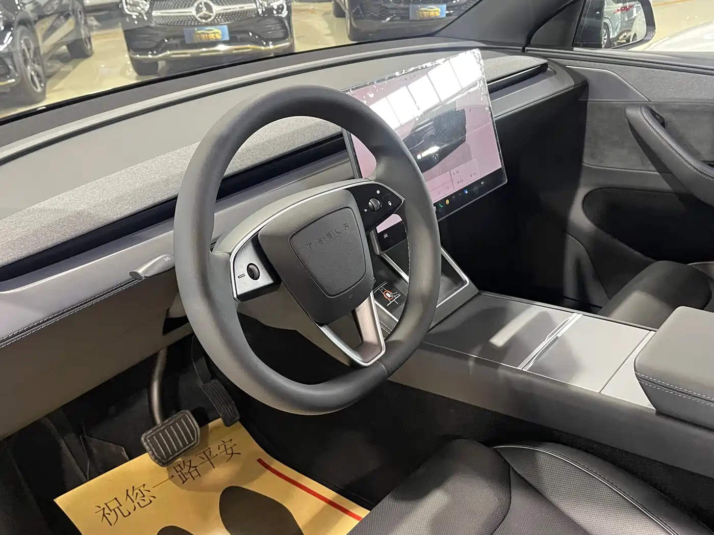 Tesla Model Y L 2025 2025 Facelift Long Range AWD
