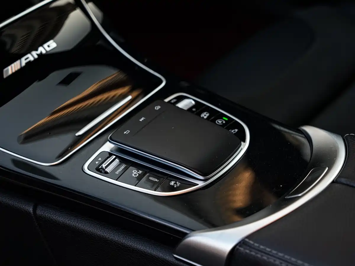 Mercedes-Benz C-Class AMG 2019 AMG C 63 фото 9