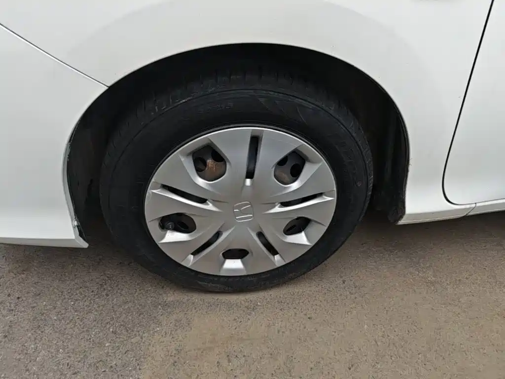 Honda Greiz 2016 2016 1.5L CVT Classic Edition