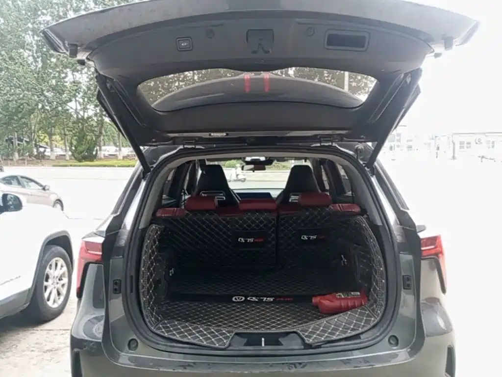 Фото 19 - Changan CS75 PLUS
