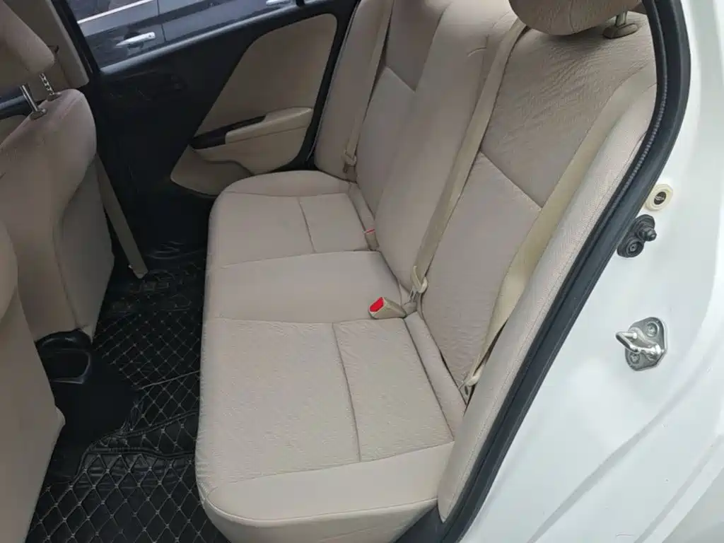 Honda Greiz 2016 2016 1.5L CVT Classic Edition