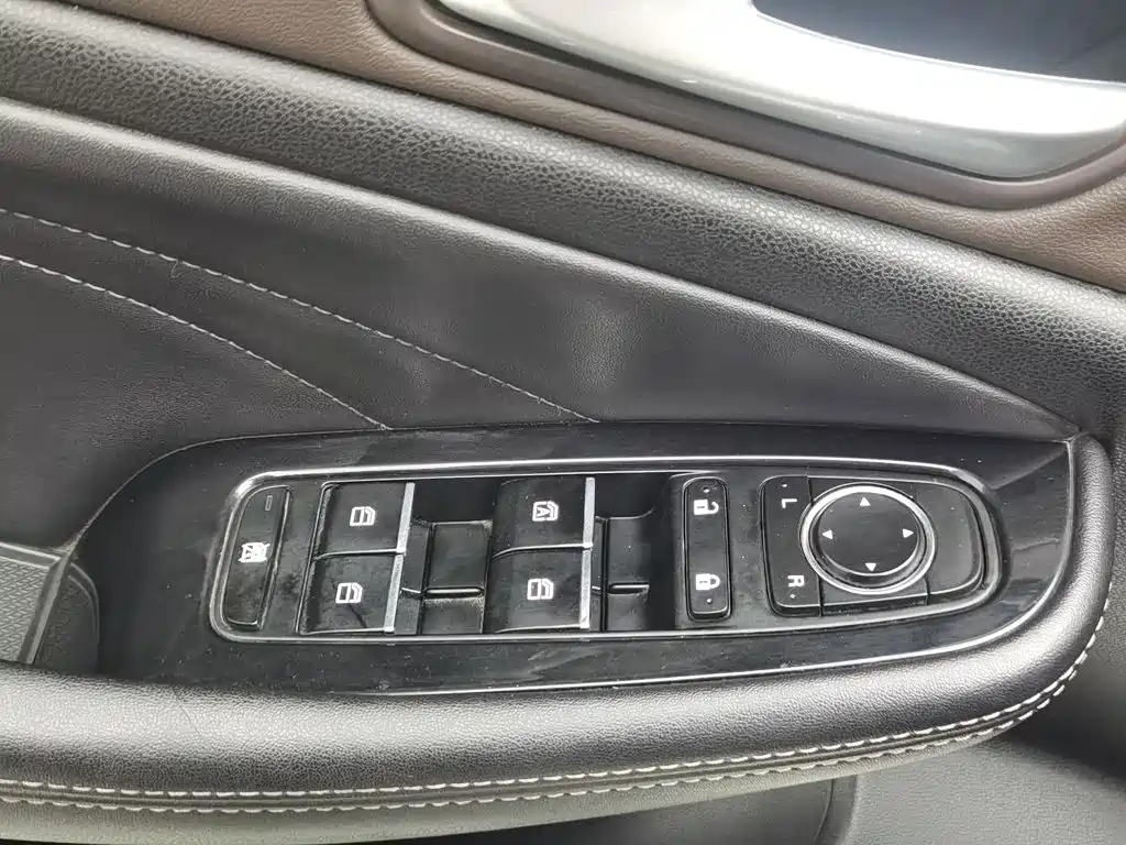 GAC Trumpchi Trumpchi GA4 2019 2018 150N Automatic Luxury