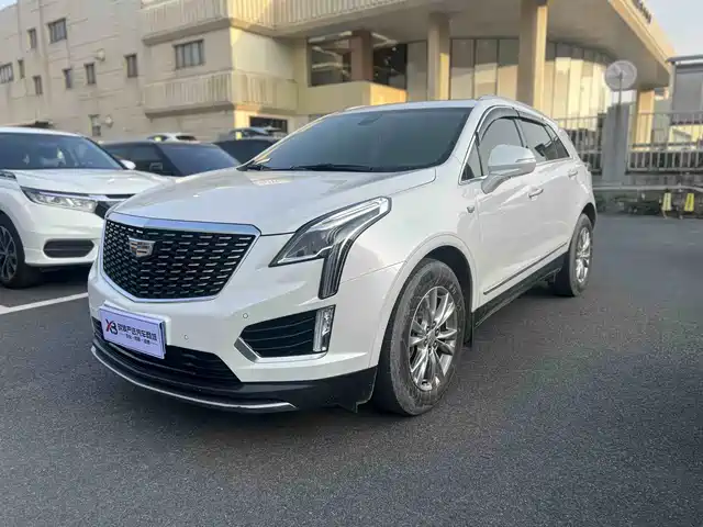CADILLAC XT5
