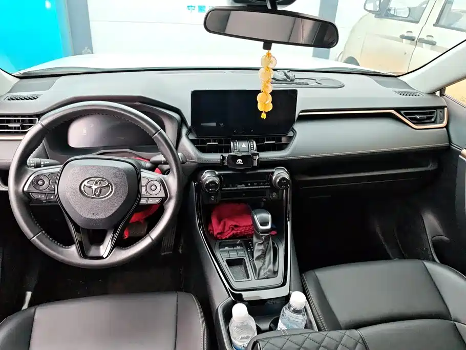Toyota Wildlander 2025 2024 2.0L CVT 2WD Urban Edition