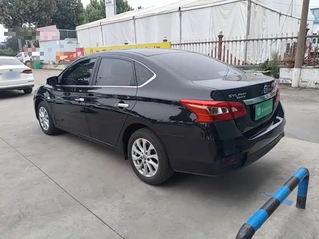 Photo 5 - Nissan Sylphy