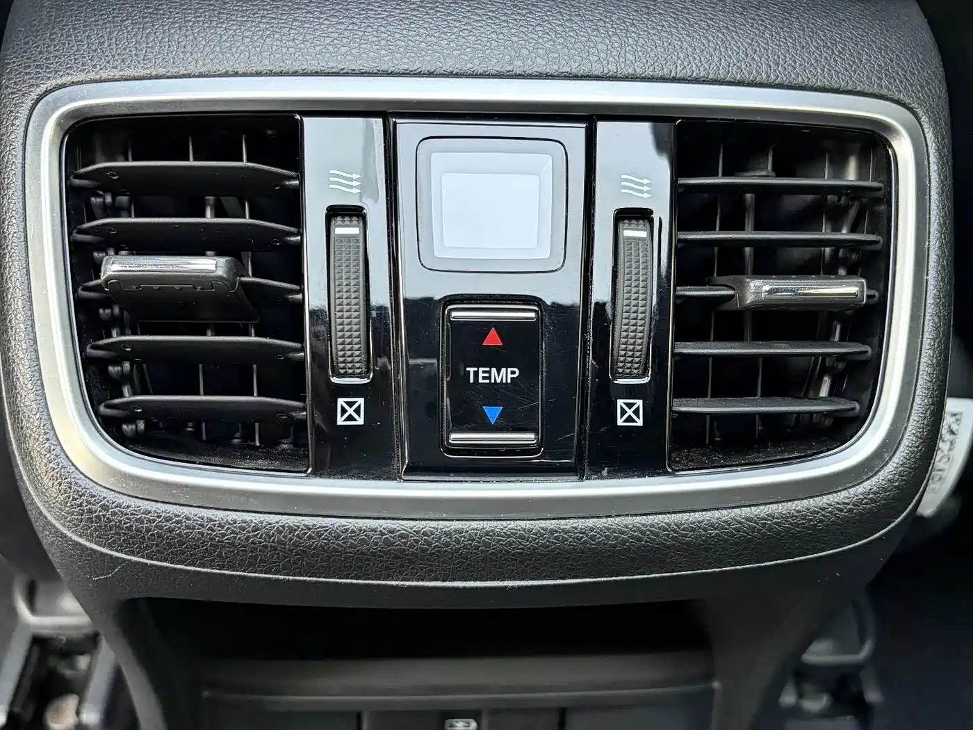 Honda UR-V 2024 2023 370TURBO AWD Premium Edition