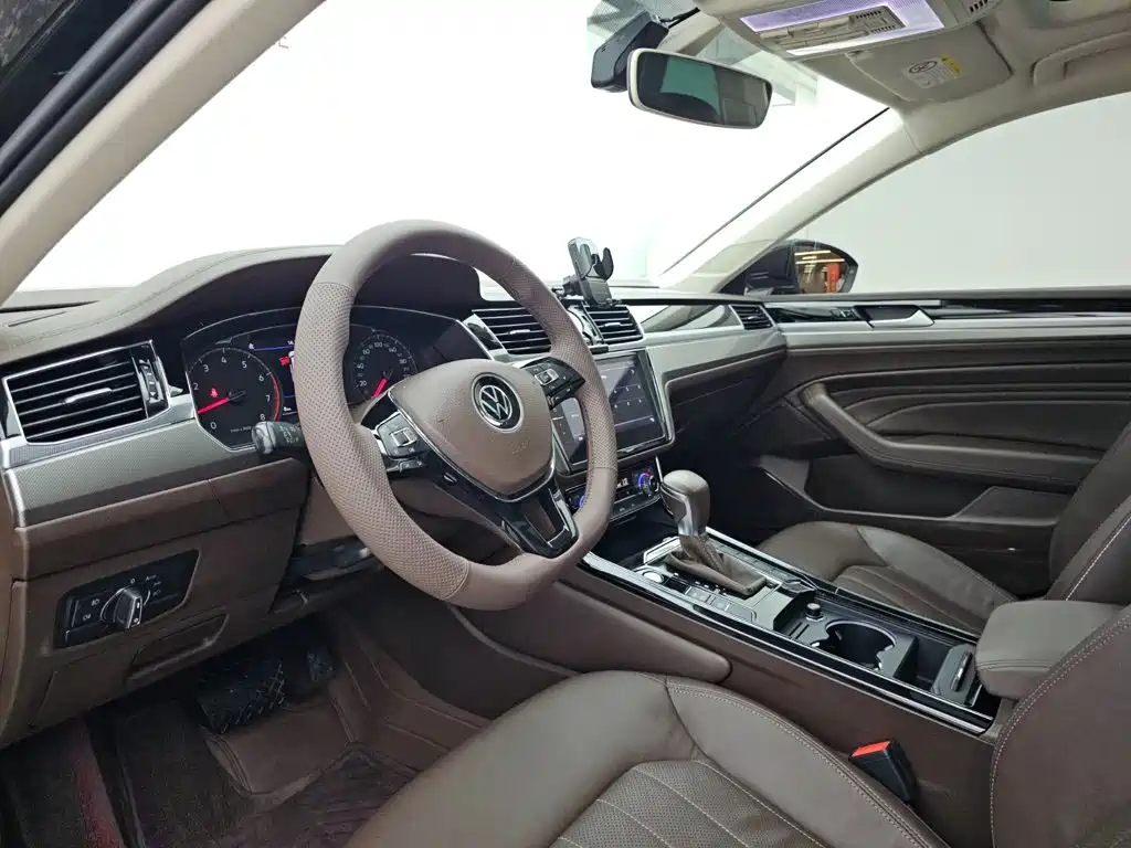 Volkswagen Phideon 2021 2021 380TSI Luxury Edition