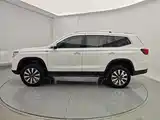 Фото 9 - Roewe RX8