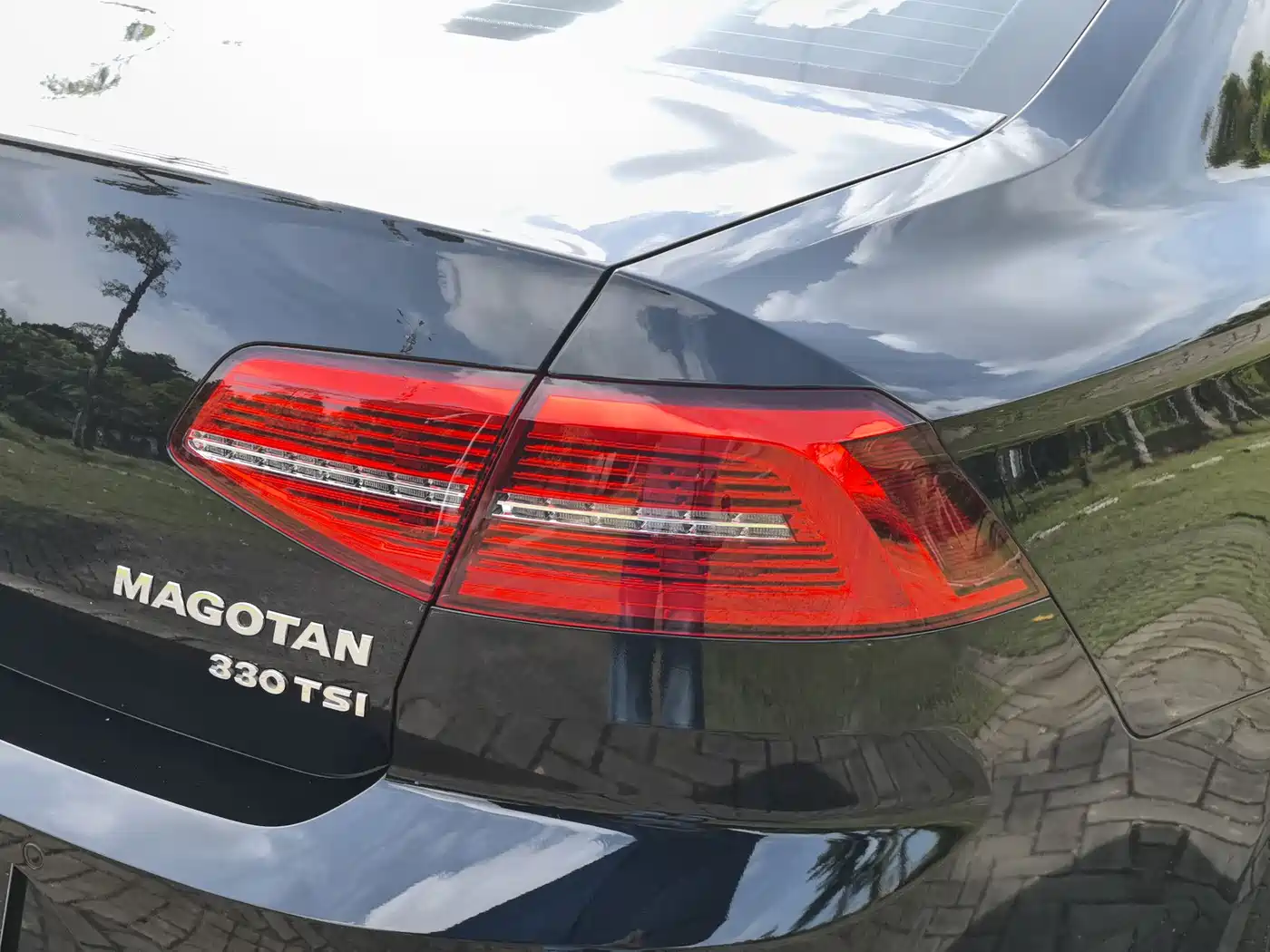 Volkswagen Magotan 2019 330TSI DSG Luxury Class China VI фото 9