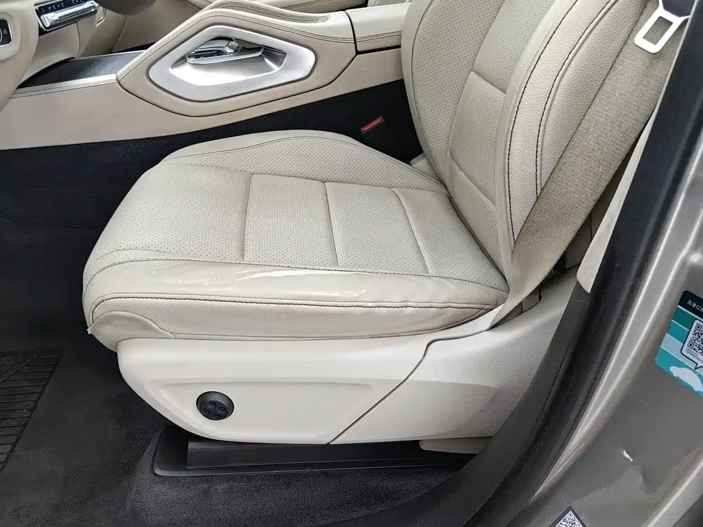 Фото 20 - Mercedes-Benz GLE