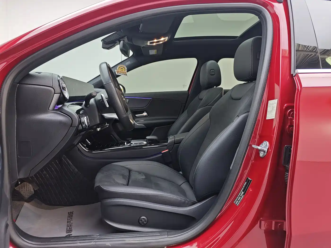 Mercedes-Benz A-Class 2022 Facelift III A 200 L Sport Sedan Fashion фото 9