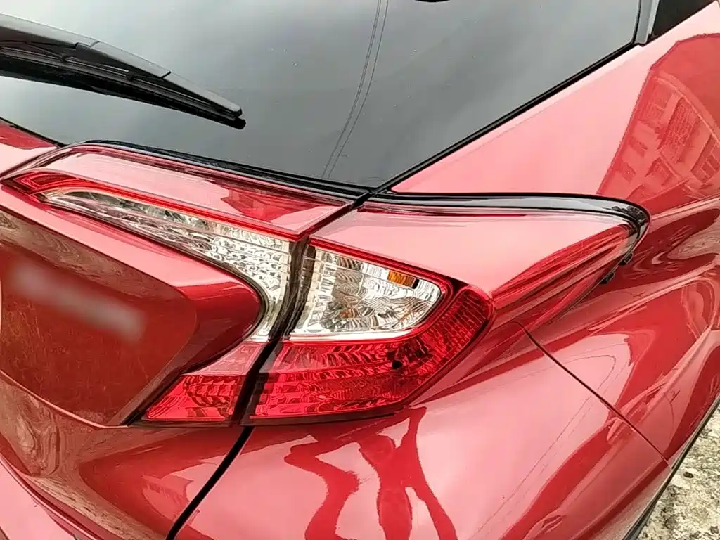 Toyota C-HR 2019 2020 Model 2.0L Leading